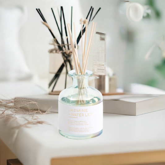 Jasmine and Water Lily Reed Diffuser – 5.9oz